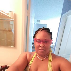 Meet your Posher, Syreeta